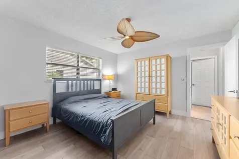 3099 Nw 28th Terrace Boca Raton FL 33434