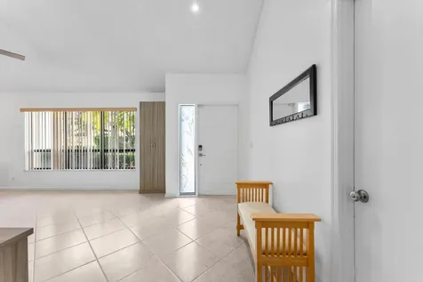 3099 Nw 28th Terrace Boca Raton FL 33434