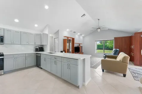 3099 Nw 28th Terrace Boca Raton FL 33434
