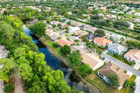 156 Caribe Court Greenacres FL 33413