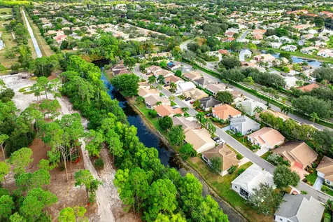 156 Caribe Court Greenacres FL 33413