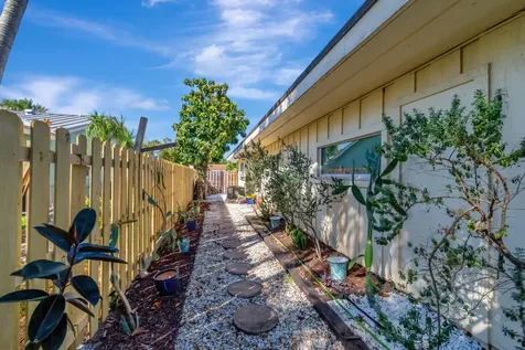 94 Palamino Circle Boca Raton FL 33487