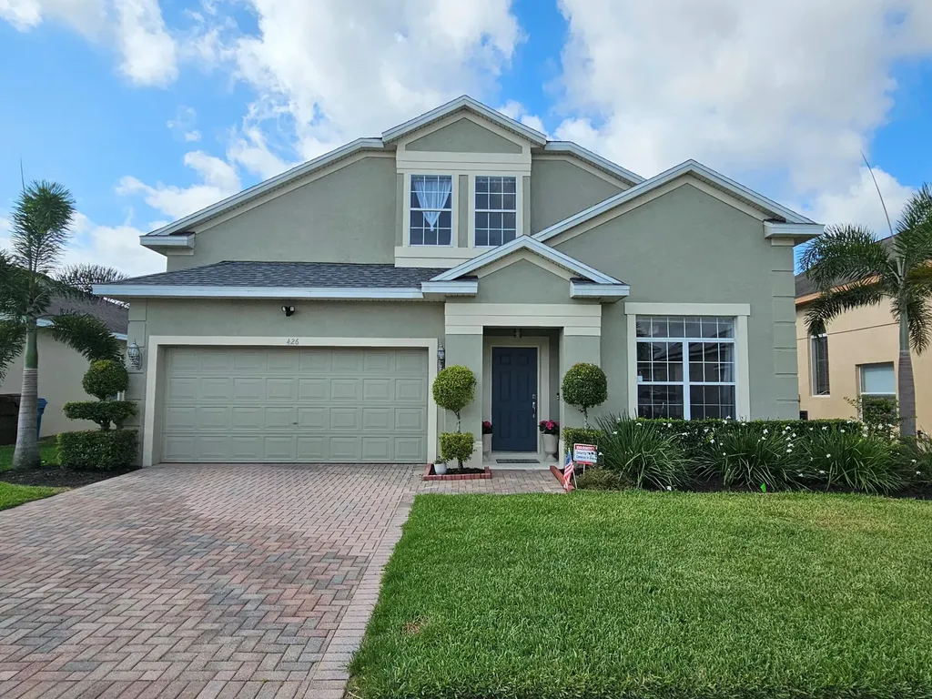 426 Cadiz Loop Davenport FL 33837