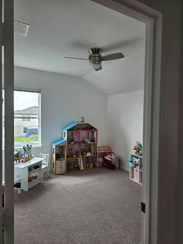 426 Cadiz Loop Davenport FL 33837