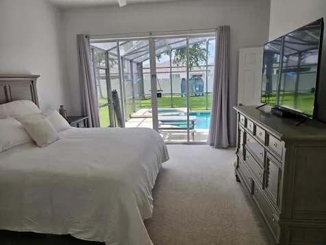 426 Cadiz Loop Davenport FL 33837