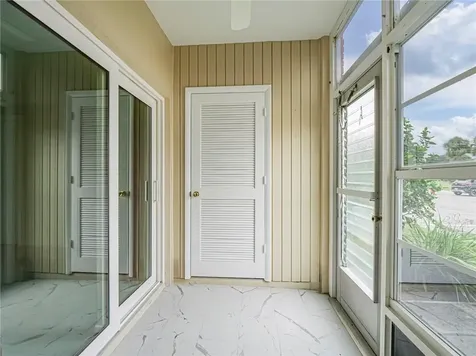 97 Spring Lake Drive Vero Beach FL 32962