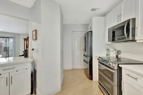 146 Weybridge Circle Royal Palm Beach FL 33411