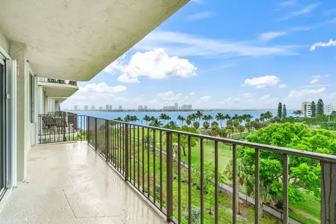 801 Lake Shore Drive Lake Park FL 33403