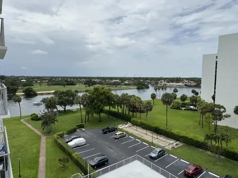 336 Golfview Road North Palm Beach FL 33408