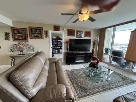 336 Golfview Road North Palm Beach FL 33408