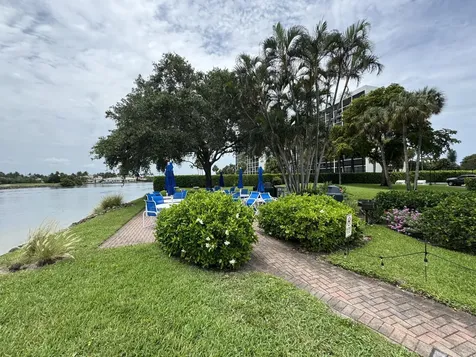 336 Golfview Road North Palm Beach FL 33408