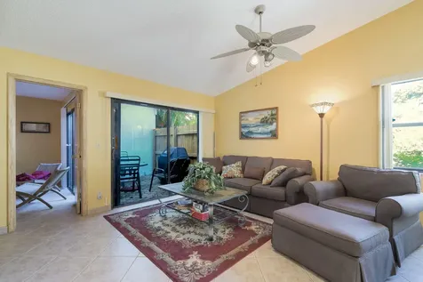 22362 Pineapple Walk Drive Boca Raton FL 33433