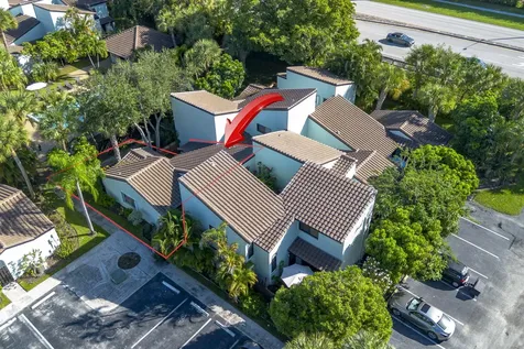 22362 Pineapple Walk Drive Boca Raton FL 33433