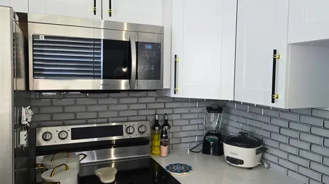 203 S Windsor I West Palm Beach FL 33417