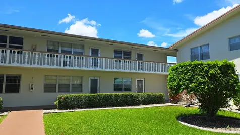 203 S Windsor I West Palm Beach FL 33417