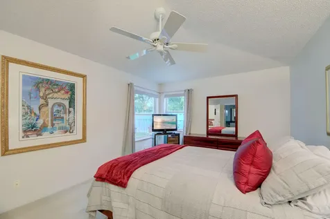 160 Nw 75th Way Plantation FL 33317