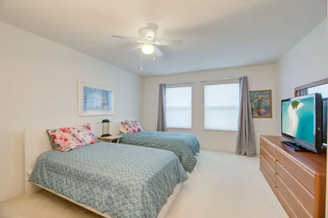 160 Nw 75th Way Plantation FL 33317