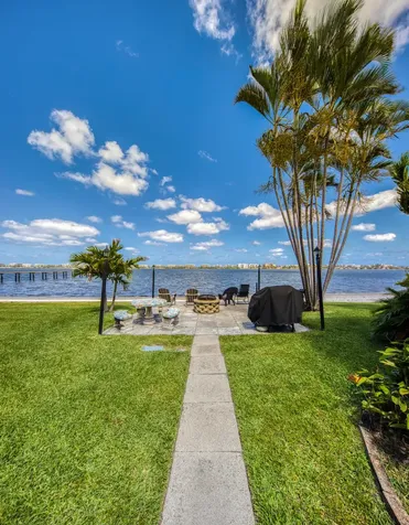 1428 S Lakeside Drive Lake Worth Beach FL 33460