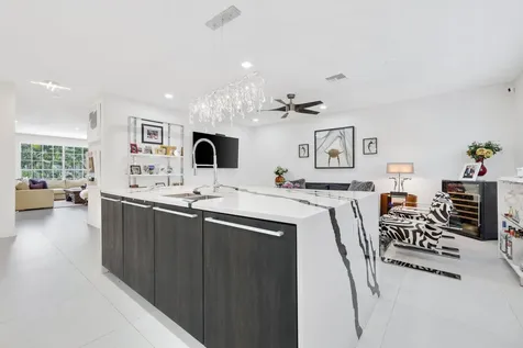 5530 Ne Trieste Terrace Boca Raton FL 33487