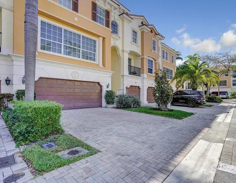 5530 Ne Trieste Terrace Boca Raton FL 33487