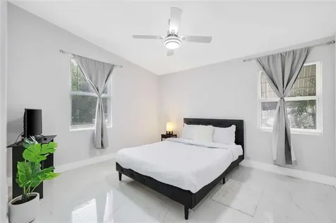 255 Glouchester Street Boca Raton FL 33487