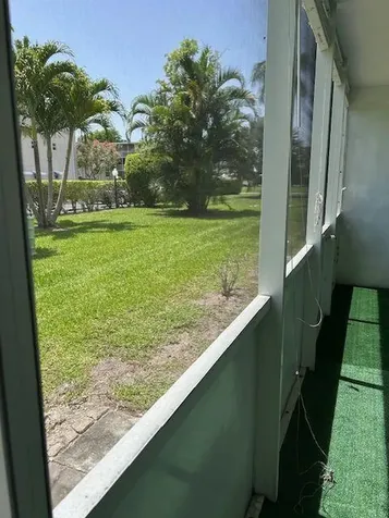2811 S Garden Drive Palm Springs FL 33461