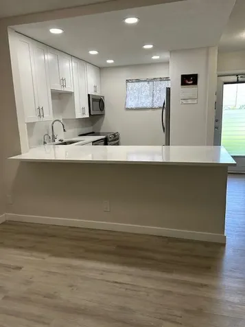 2811 S Garden Drive Palm Springs FL 33461