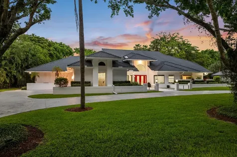 8076 Twin Lake Drive Boca Raton FL 33496