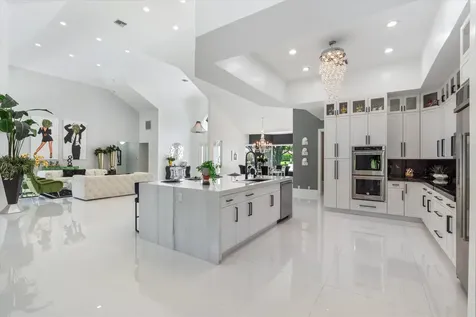 8076 Twin Lake Drive Boca Raton FL 33496