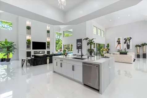 8076 Twin Lake Drive Boca Raton FL 33496