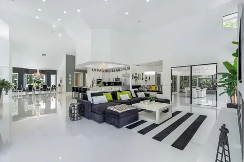 8076 Twin Lake Drive Boca Raton FL 33496