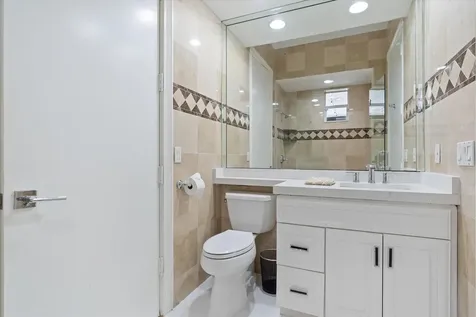8076 Twin Lake Drive Boca Raton FL 33496