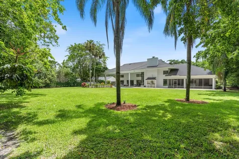 8076 Twin Lake Drive Boca Raton FL 33496