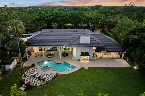 8076 Twin Lake Drive Boca Raton FL 33496