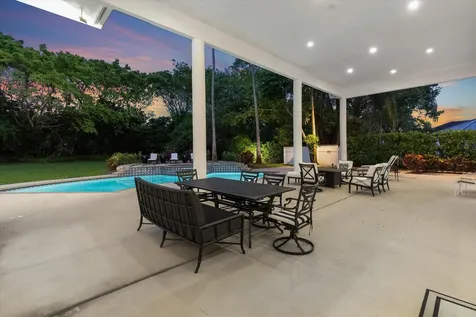 8076 Twin Lake Drive Boca Raton FL 33496