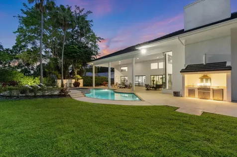 8076 Twin Lake Drive Boca Raton FL 33496