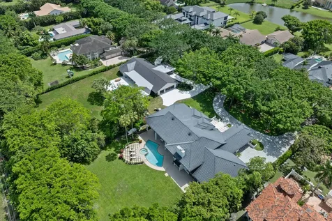 8076 Twin Lake Drive Boca Raton FL 33496