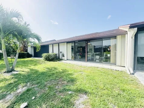 3815 Lace Vine Lane Boynton Beach FL 33436
