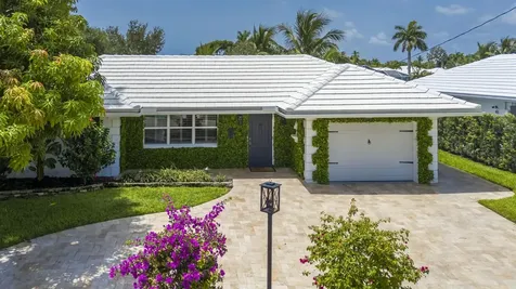 750 Holly Lane Boca Raton FL 33486