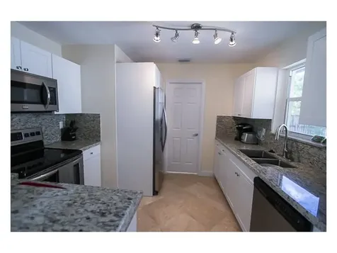 927 W Royal Palm Road Boca Raton FL 33486