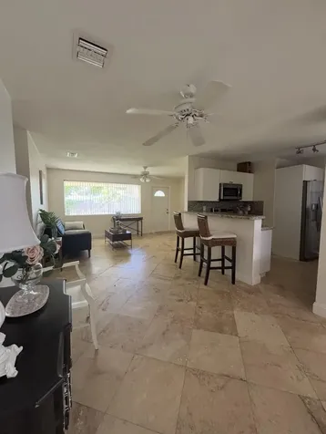 927 W Royal Palm Road Boca Raton FL 33486