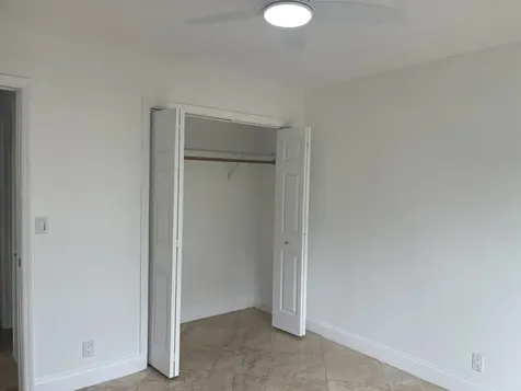 927 W Royal Palm Road Boca Raton FL 33486