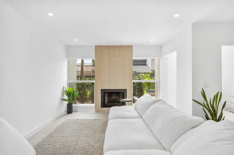 6734 Canary Palm Circle Boca Raton FL 33433