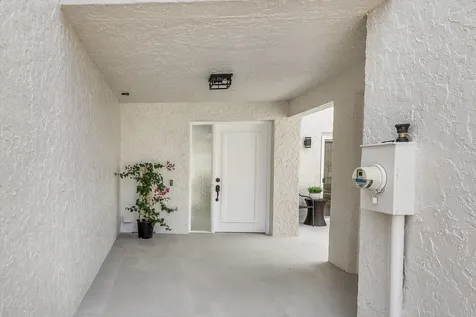 6734 Canary Palm Circle Boca Raton FL 33433