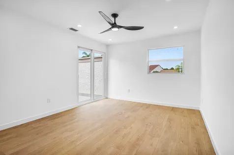 6734 Canary Palm Circle Boca Raton FL 33433