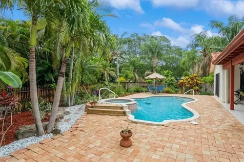 403 Nw 72 Street Boca Raton FL 33487