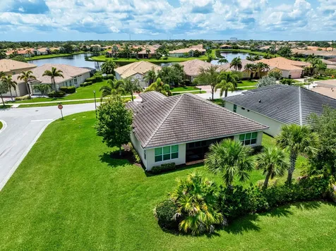 11710 Sw Apple Blossom Trail Port Saint Lucie FL 34987