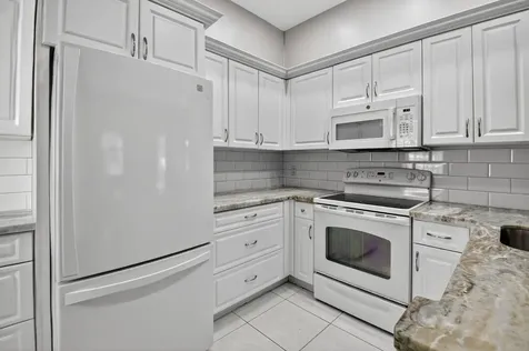 5414 Venetia Court Boynton Beach FL 33437