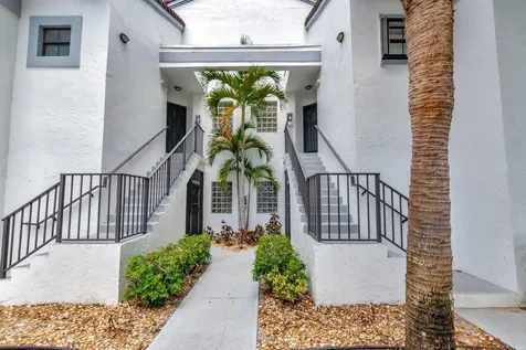 5414 Venetia Court Boynton Beach FL 33437