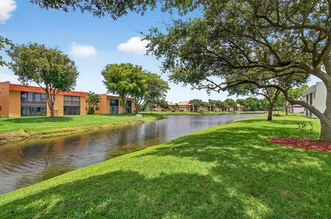 15450 Pembridge Avenue Delray Beach FL 33484